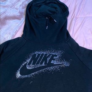 nike hoodie pull over.little sparkle stain